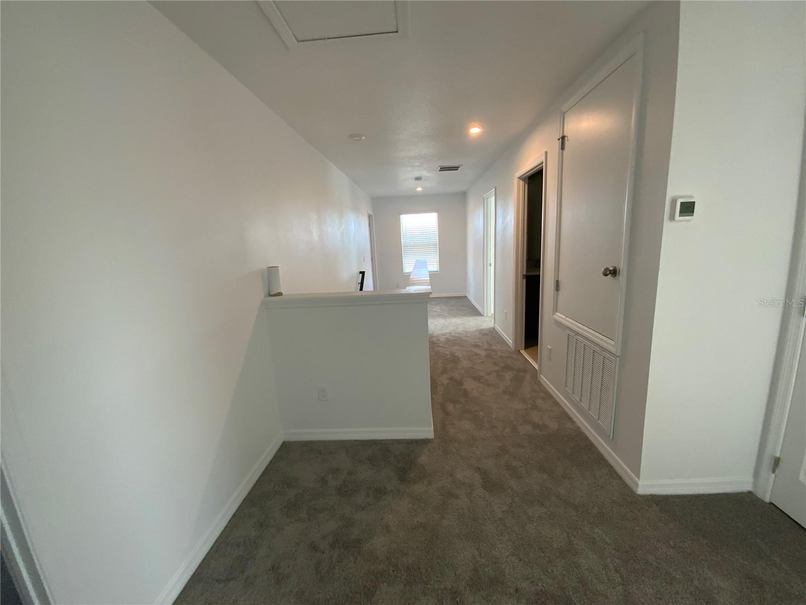 SAWGRASS BAY - Residential