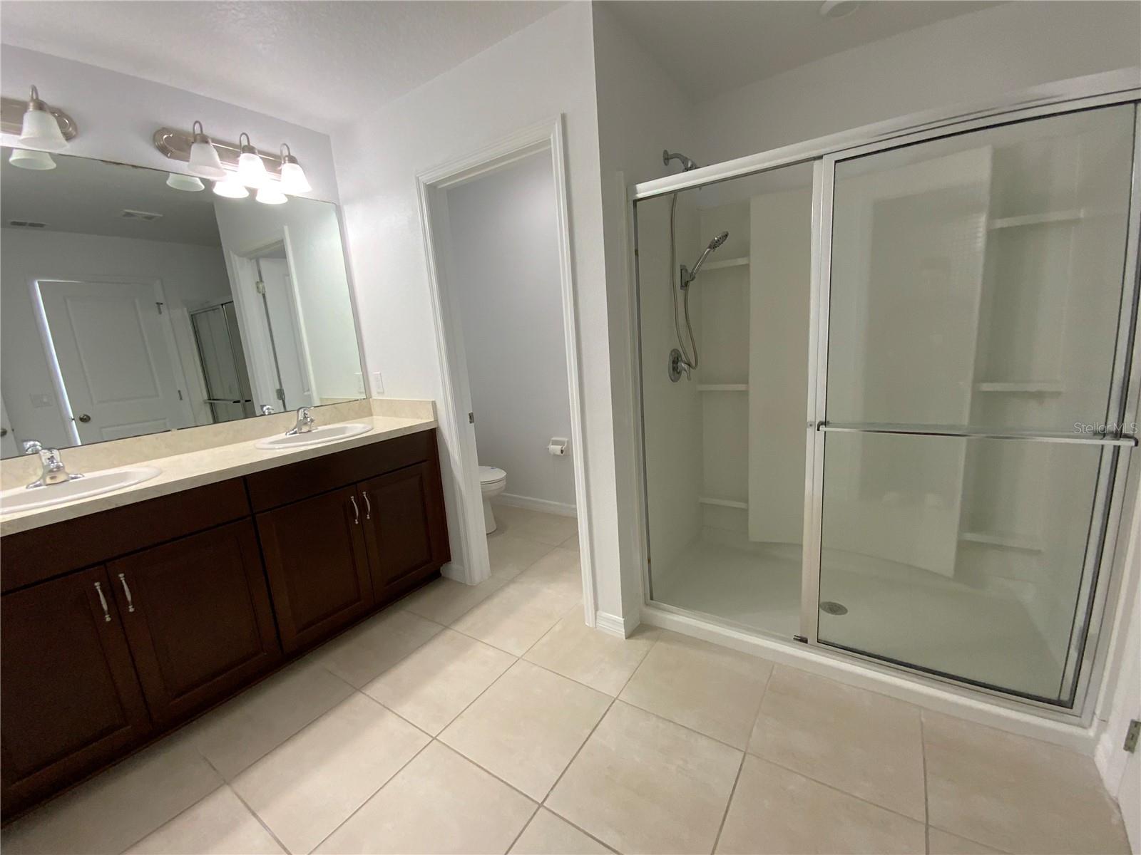 SAWGRASS BAY - Residential