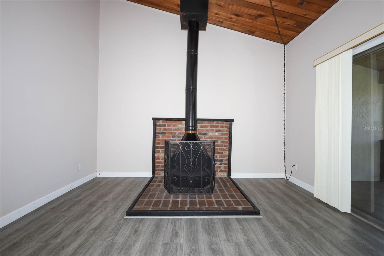 CAPISTRANO - Residential