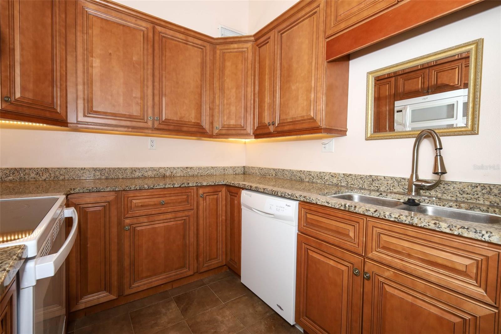 CAPISTRANO - Residential