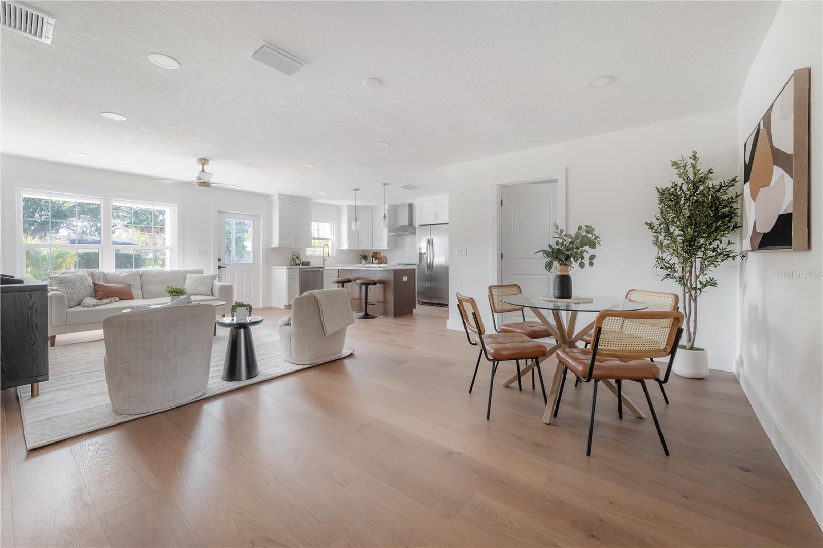 GANDY BLVD PARK 4TH ADD - Residential Lease