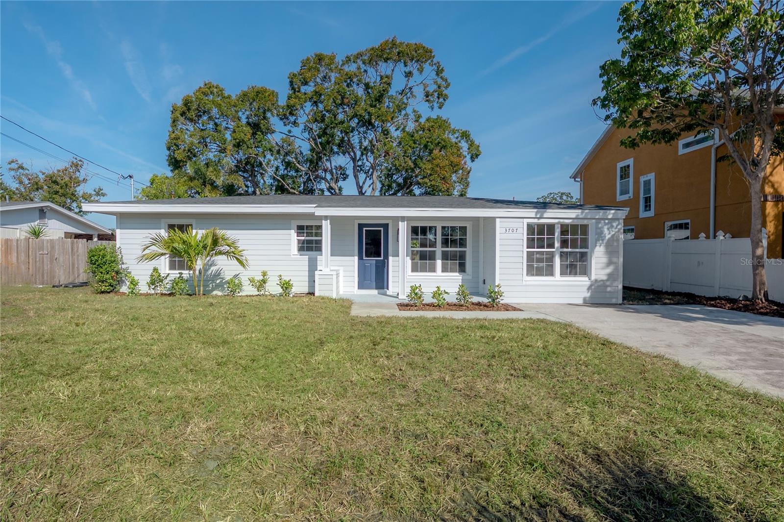 GANDY BLVD PARK 4TH ADD - Residential Lease