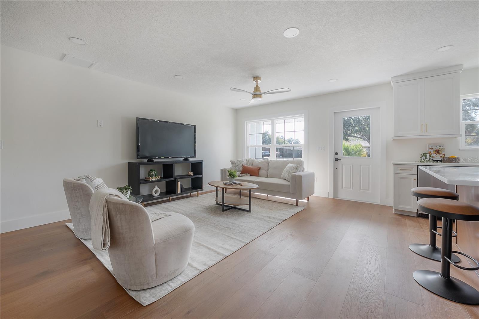 GANDY BLVD PARK 4TH ADD - Residential Lease