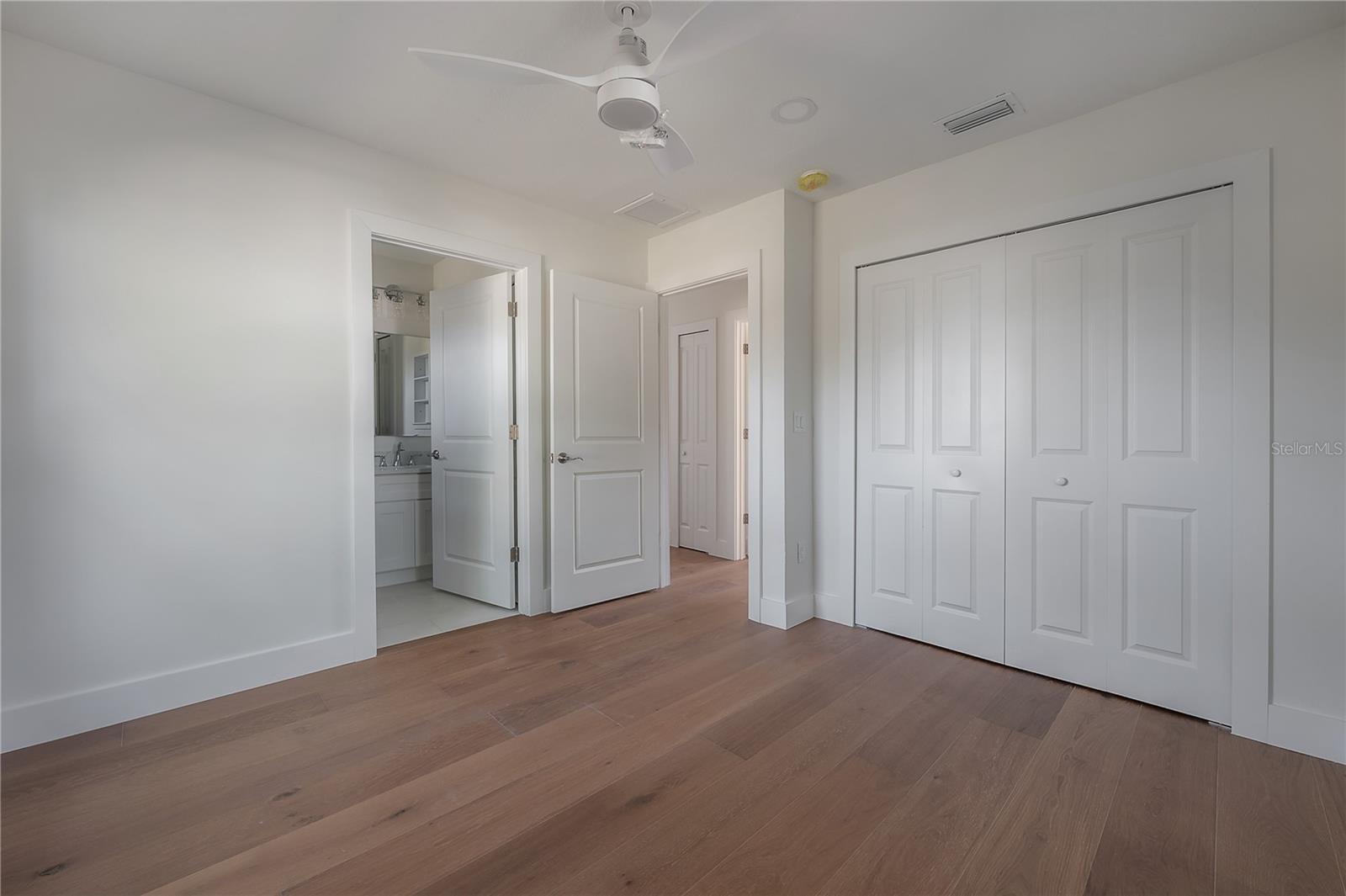 GANDY BLVD PARK 4TH ADD - Residential Lease