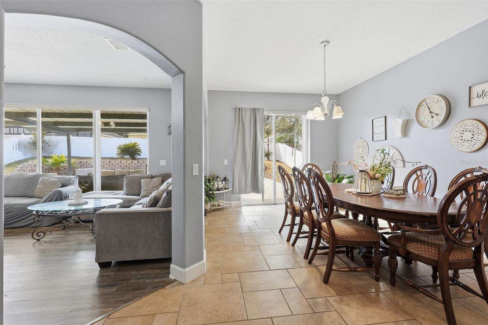 STONEYBROOK HILLS 18 - Residential