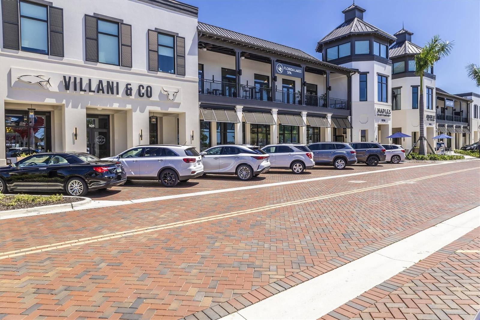 WELLEN PARK GOLF & COUNTRY CLUB - Residential