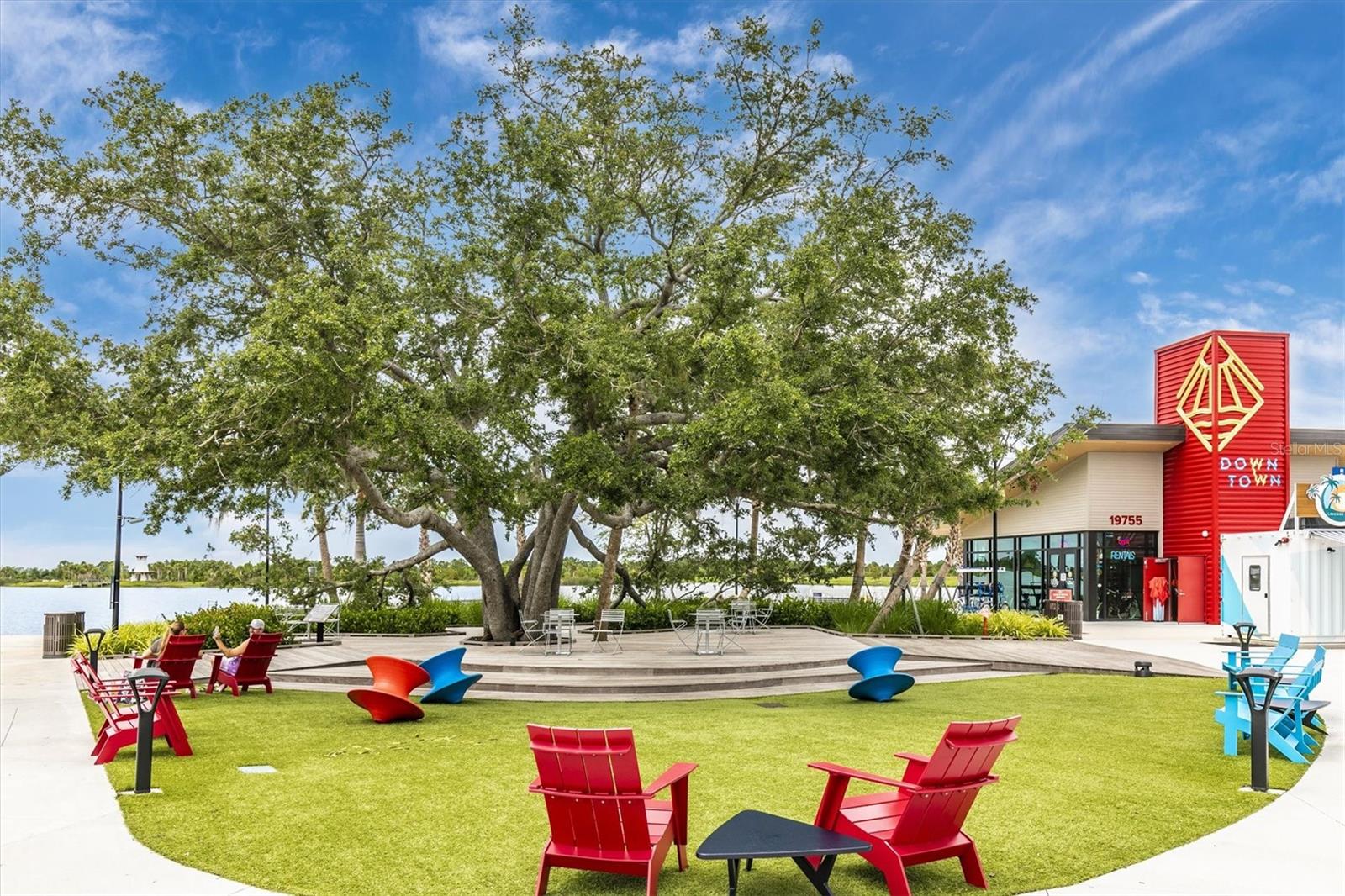 WELLEN PARK GOLF & COUNTRY CLUB - Residential