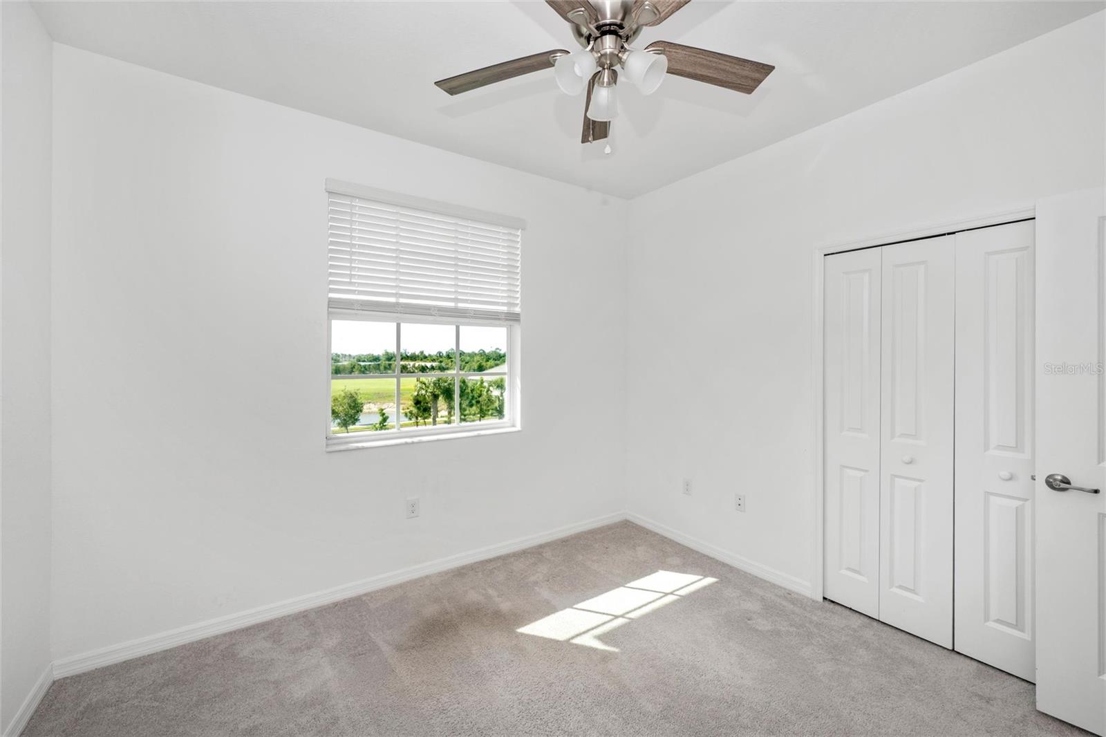WELLEN PARK GOLF & COUNTRY CLUB - Residential