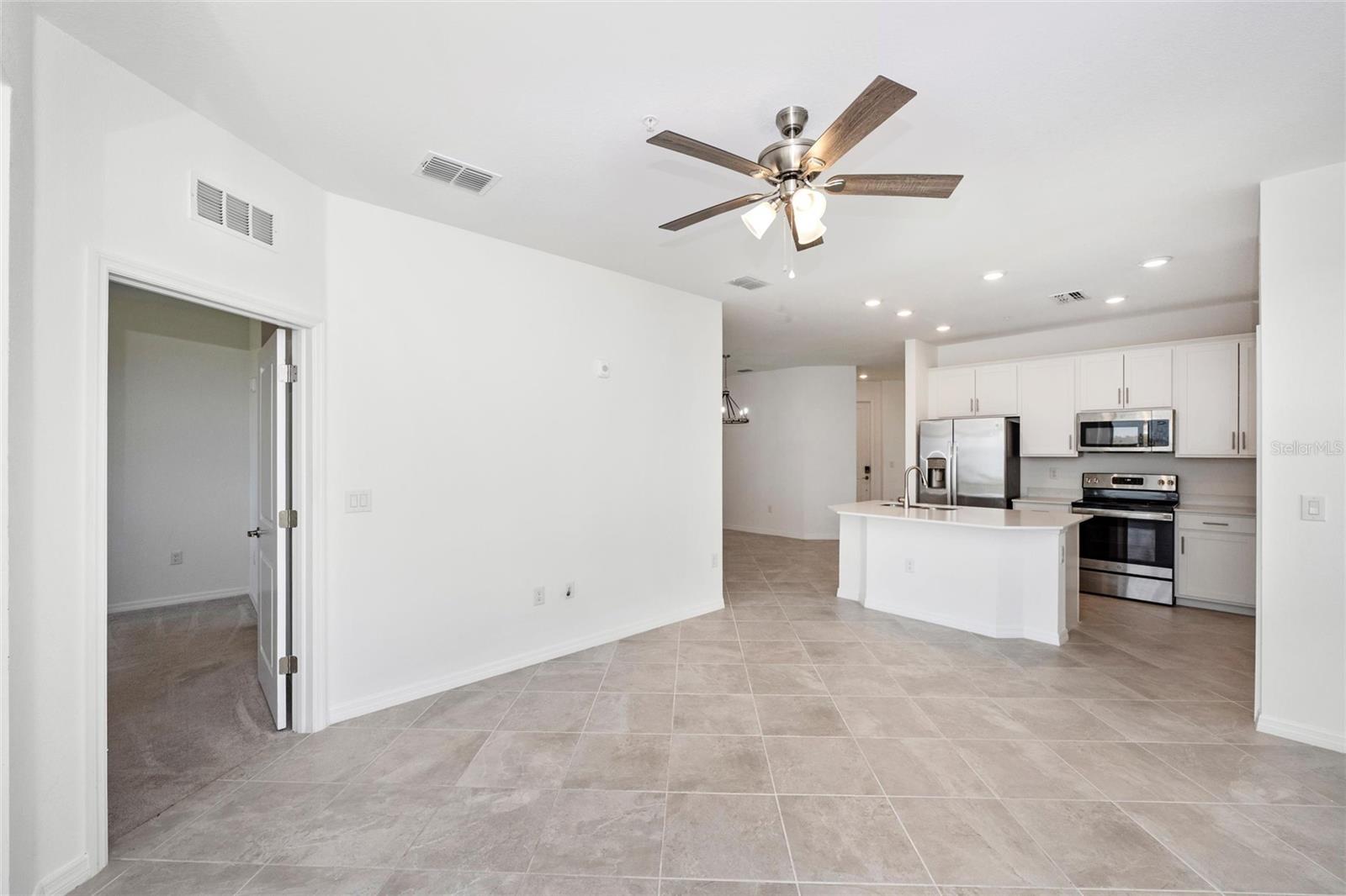WELLEN PARK GOLF & COUNTRY CLUB - Residential