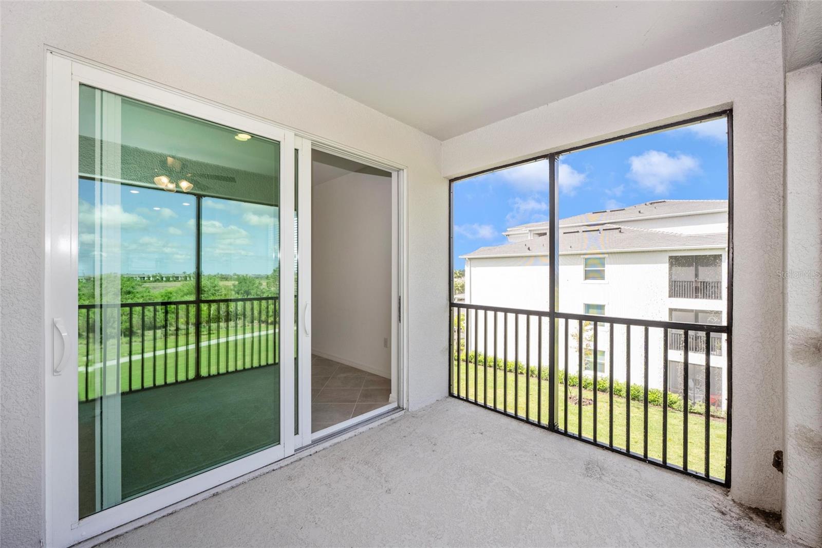 WELLEN PARK GOLF & COUNTRY CLUB - Residential