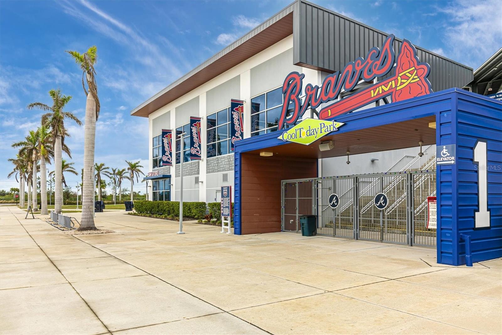 WELLEN PARK GOLF & COUNTRY CLUB - Residential