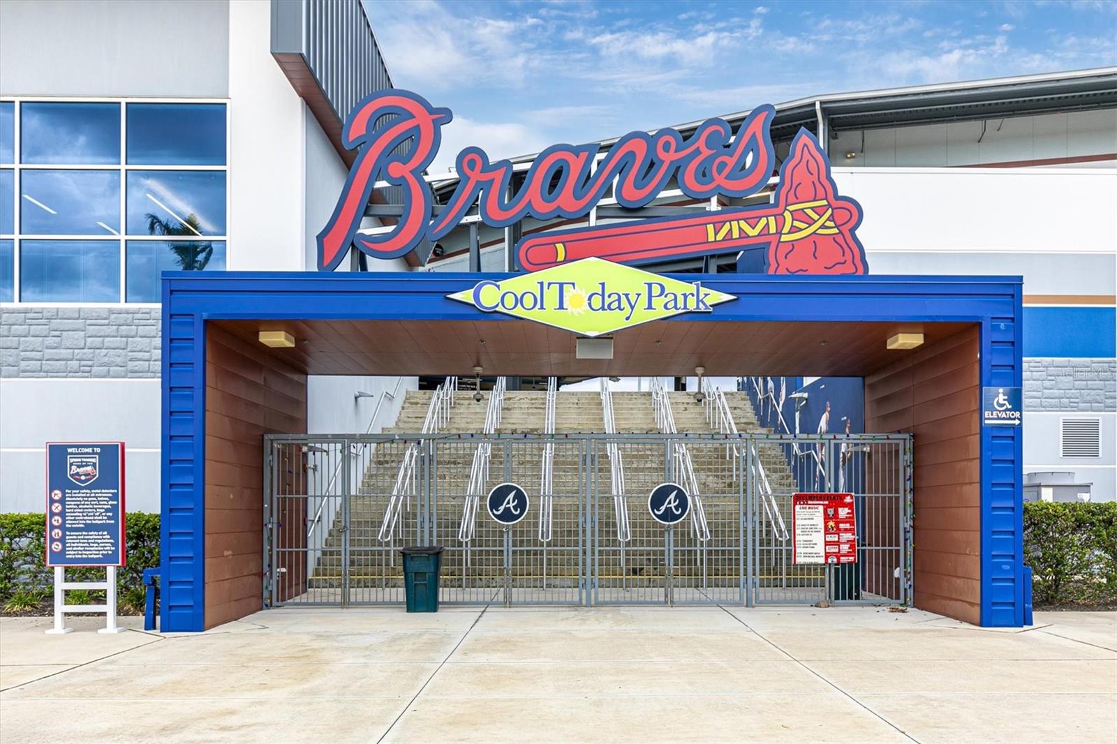 WELLEN PARK GOLF & COUNTRY CLUB - Residential