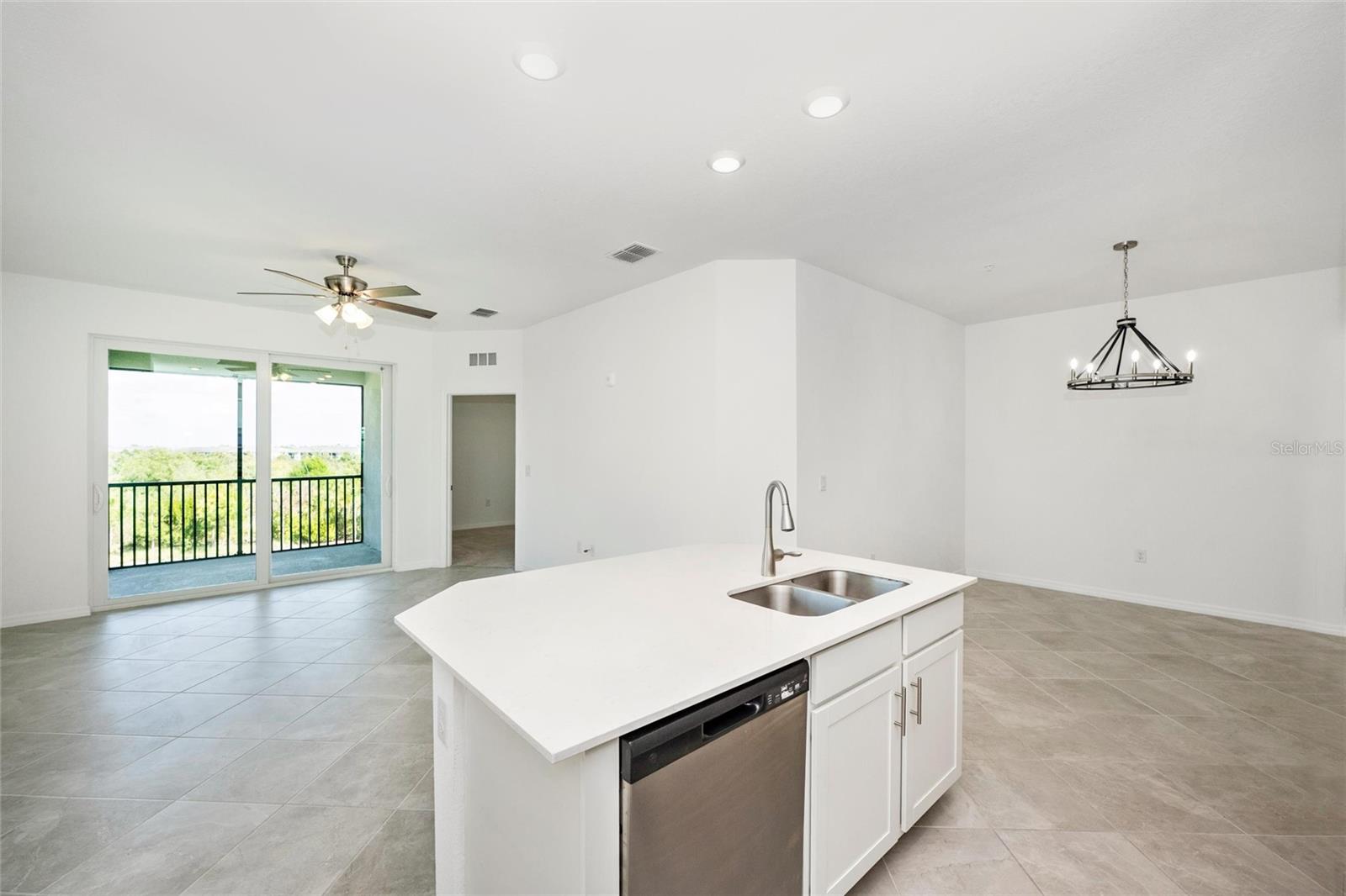 WELLEN PARK GOLF & COUNTRY CLUB - Residential