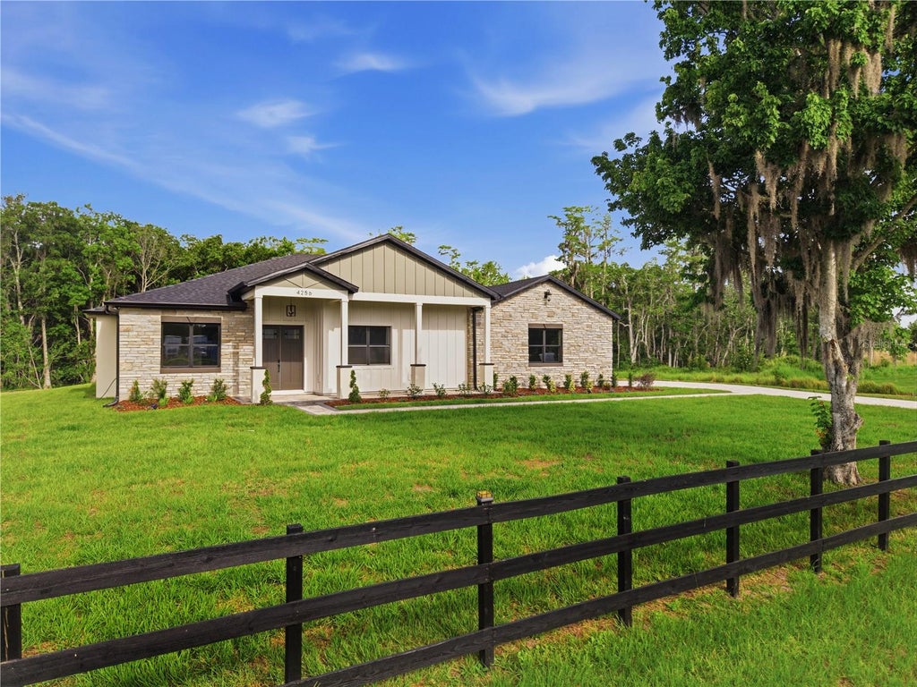 Photo of 4256 La Salle Ave, Saint Cloud, FL 34772 (MLS # S5151066)