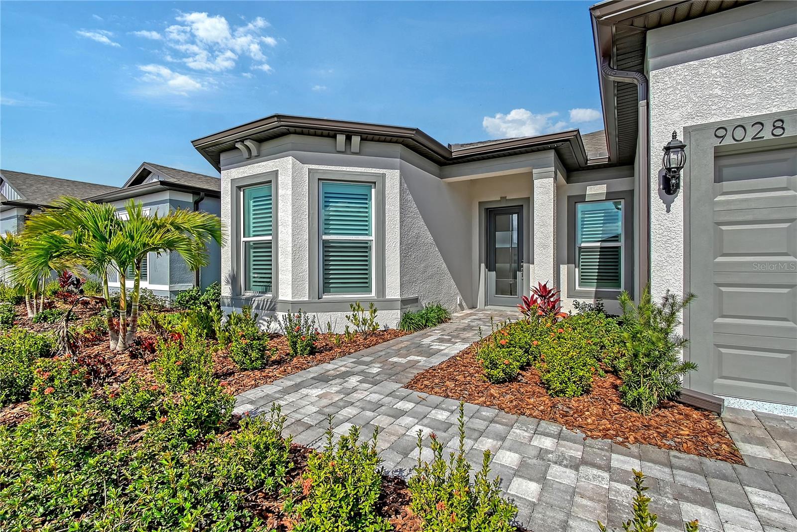 9028 SUNRAY COVE
