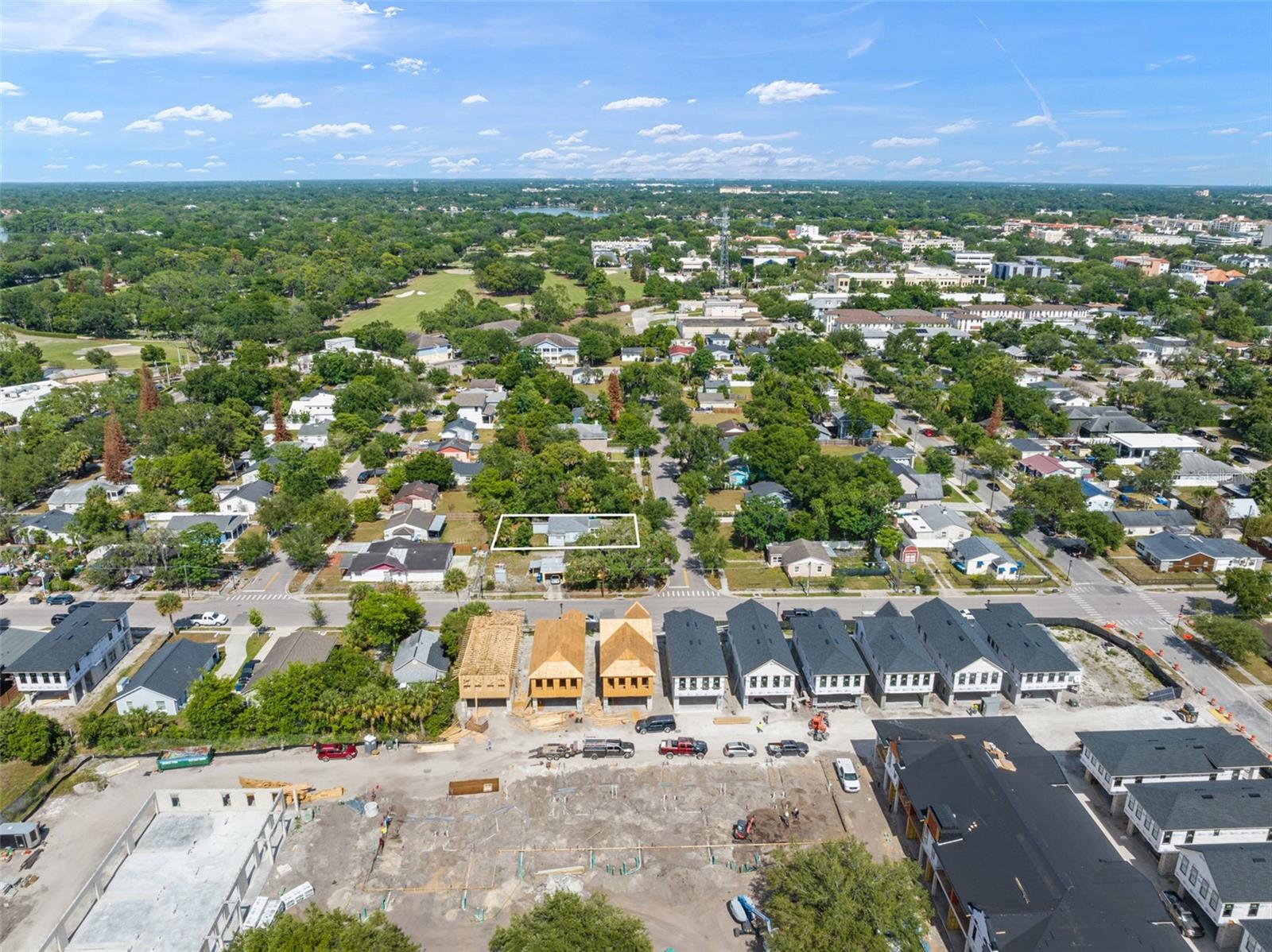 CARVER TOWN - Residential