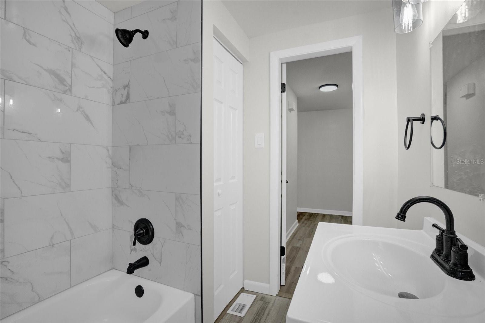 VIRGINIA HAVEN HOMES 1ST ADD - Residential