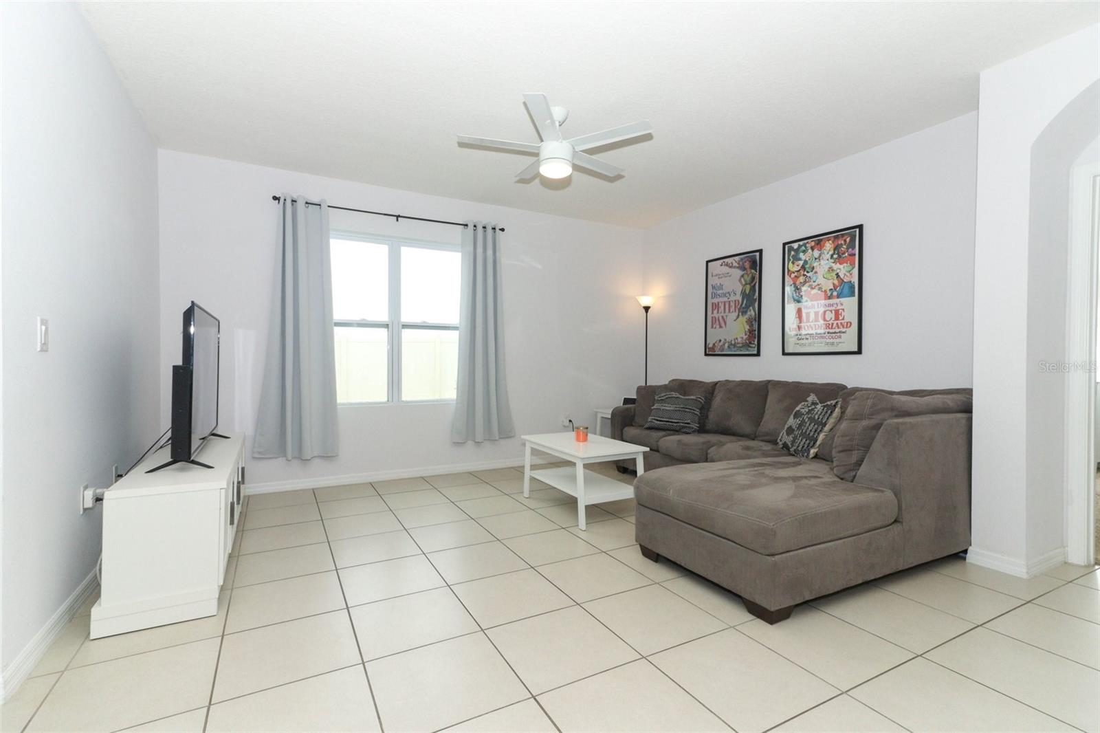 277 LUDISIA LOOP