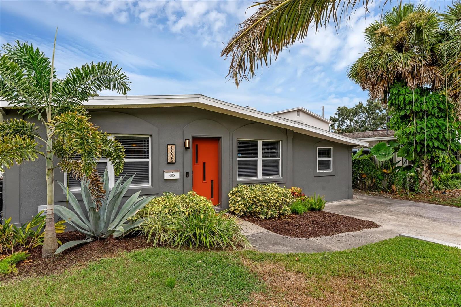1605 FLORINDA DRIVE