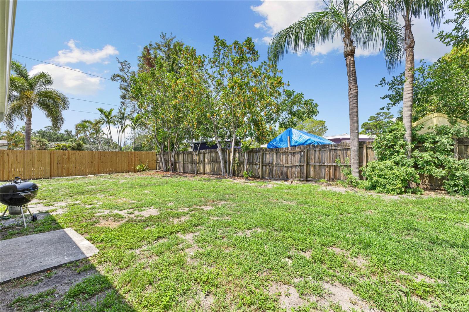 SUNAIRE TERRACE - Residential