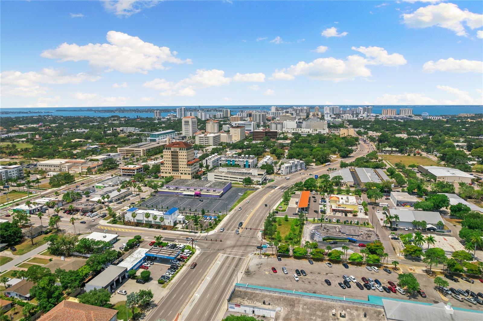 SUNAIRE TERRACE - Residential