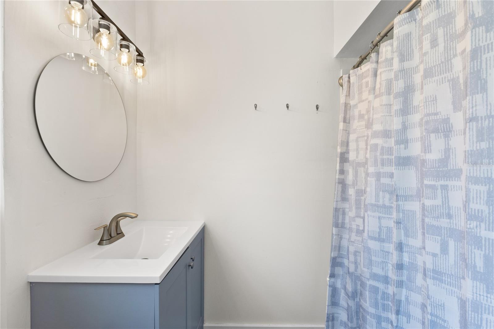 SUNAIRE TERRACE - Residential