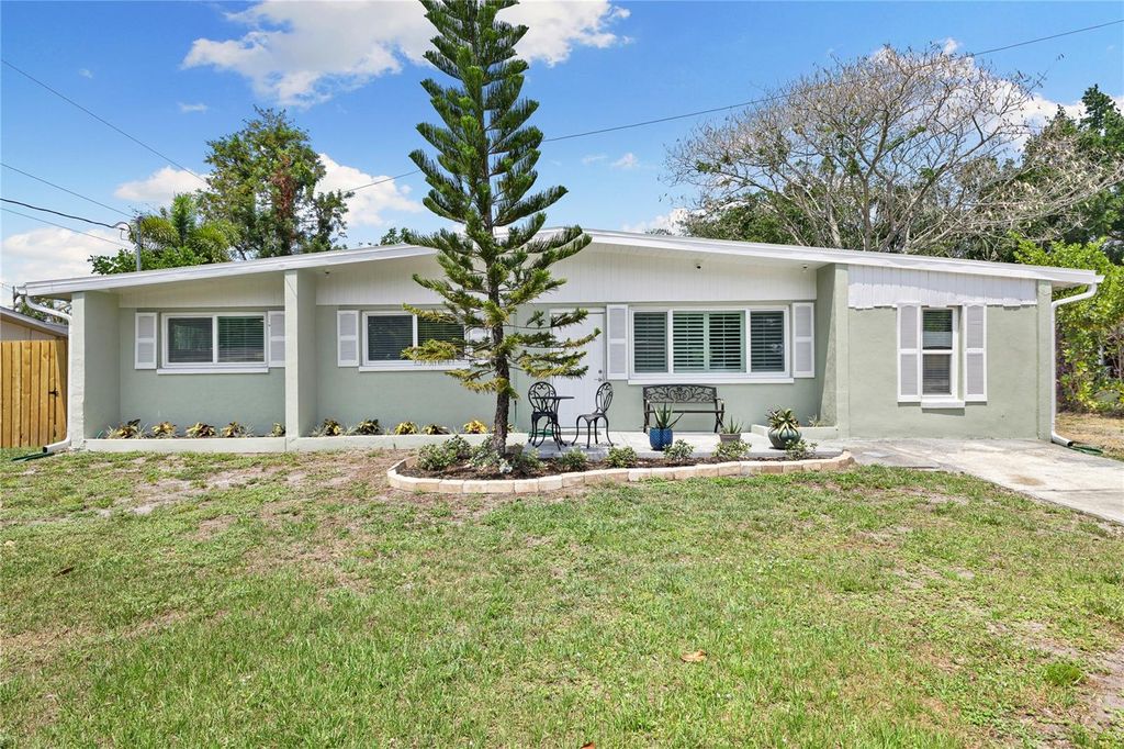 Photo of 163 Sunway Avenue, Sarasota, FL 34237 (MLS # A4664229)