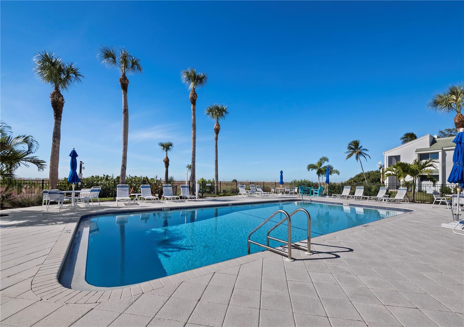 SEA PINES - Residential