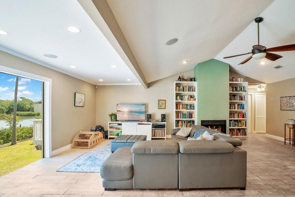 WEST OLDSMAR SEC 1 - Residential