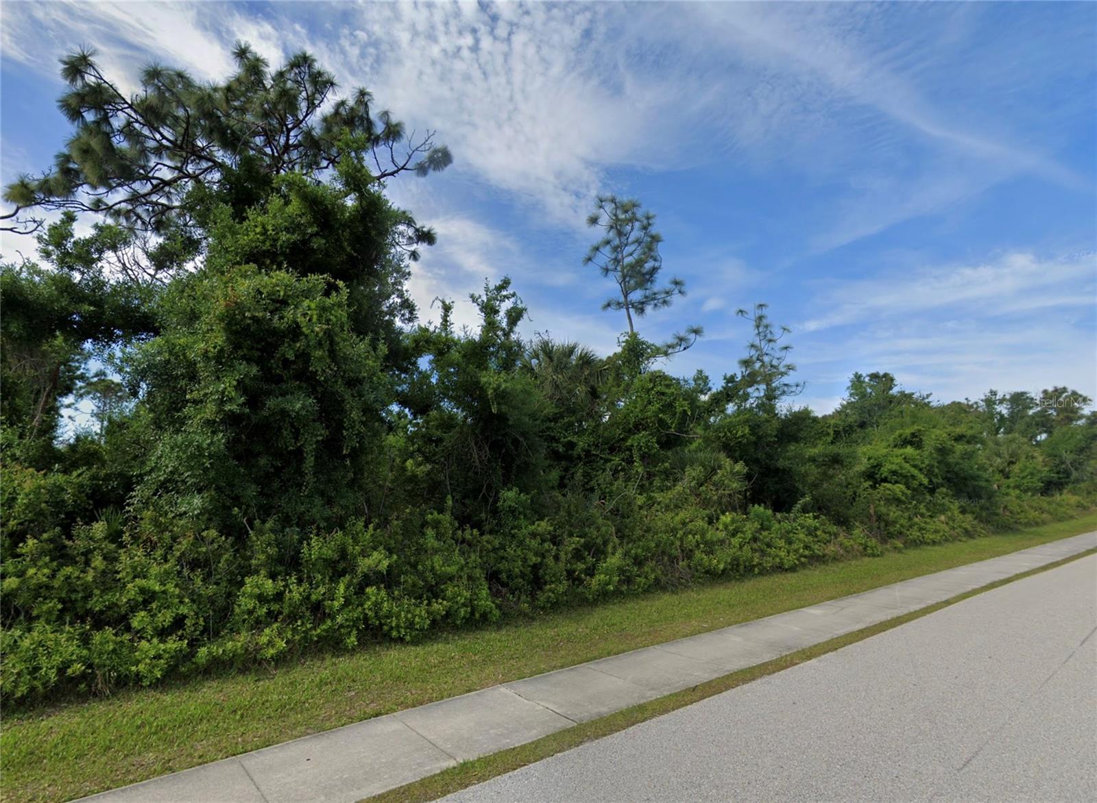 PORT CHARLOTTE SEC 084 - Land