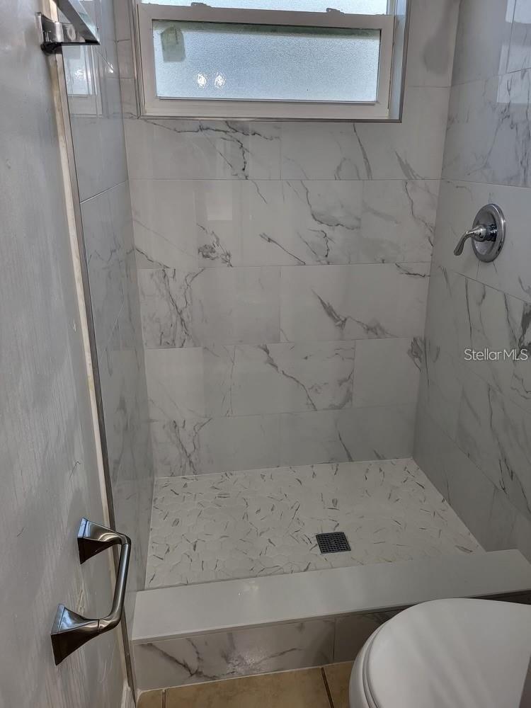SOUTH COLLEGE ADD REV - Residential Lease