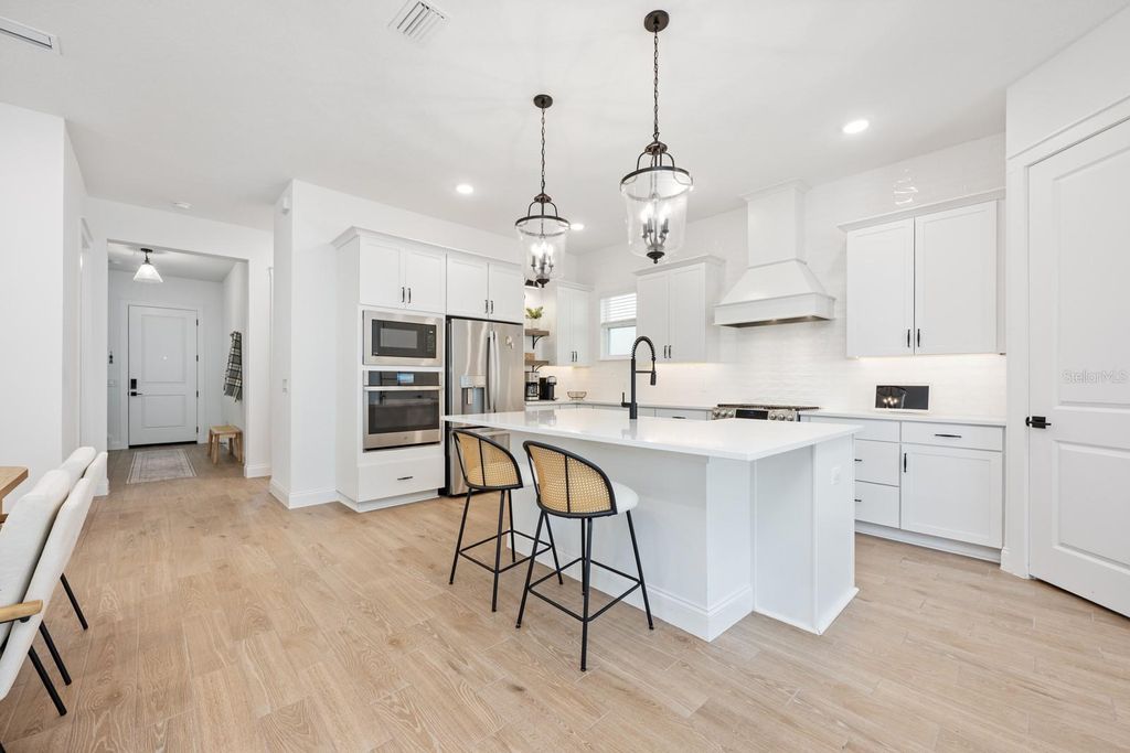 Photo of 12626 Clear Sapphire Drive, Winter Garden, FL 34787 (MLS # O6365821)