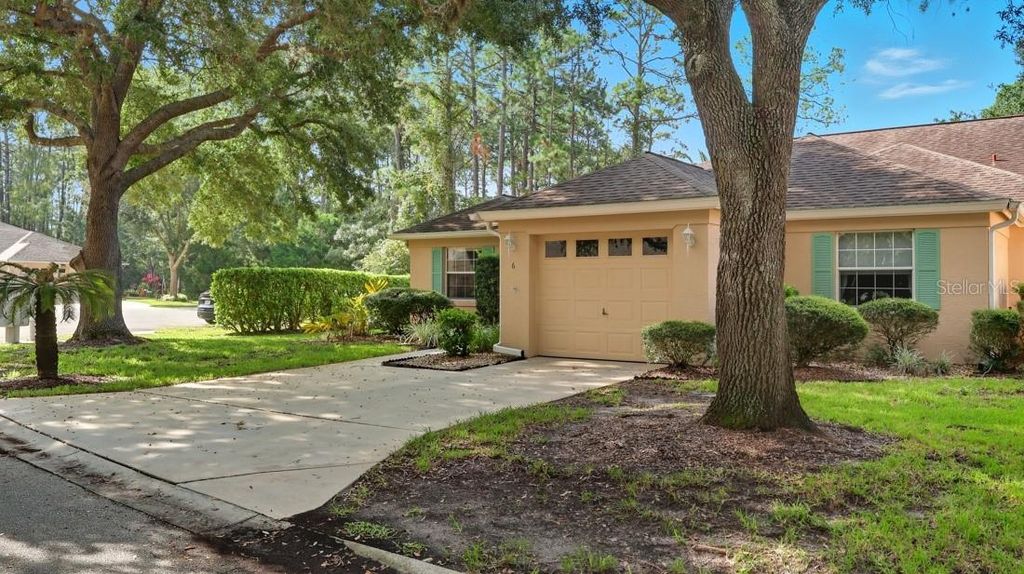 Photo of 6 Gaston Place, Palm Coast, FL 32164 (MLS # O6349442)