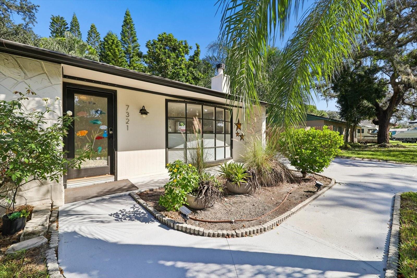 7321 CANAL BOULEVARD