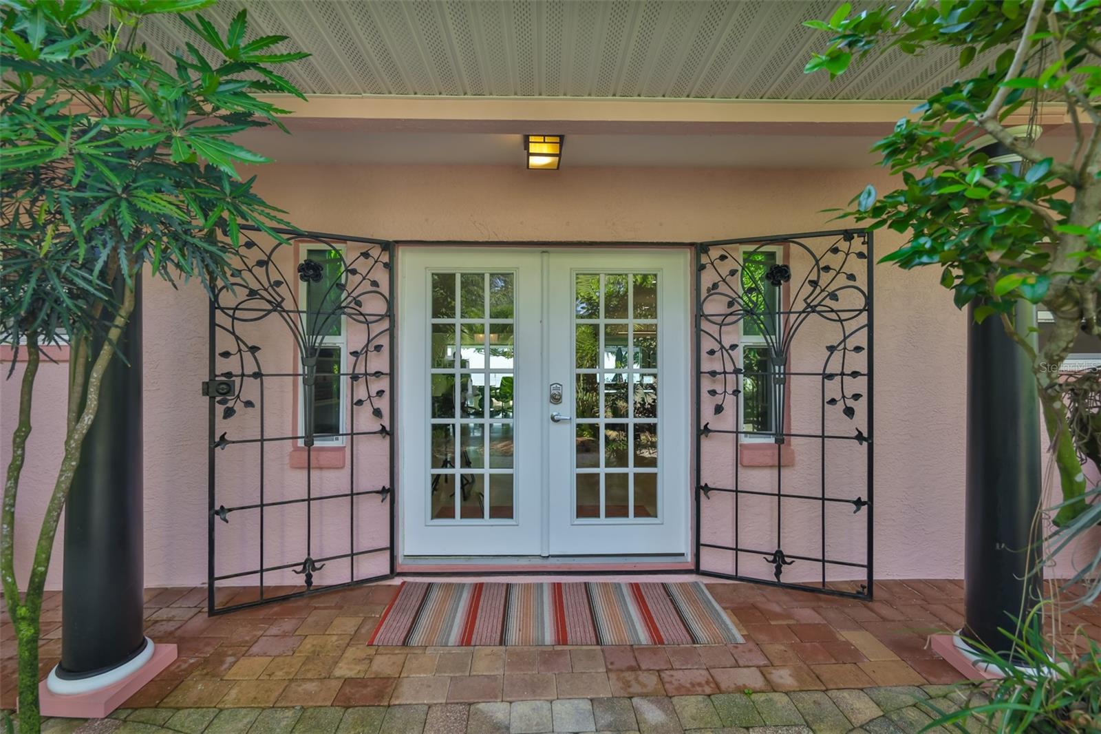 PINELLAS POINT ADD SEC A CANAL SEC - Residential