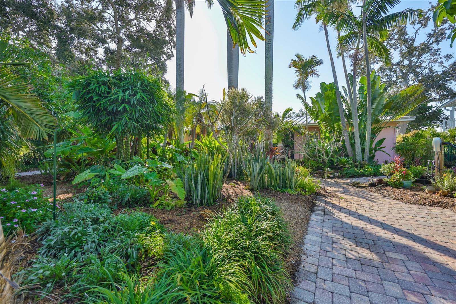 PINELLAS POINT ADD SEC A CANAL SEC - Residential