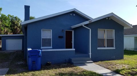 Photo of 2027 13th Avenue S, St Petersburg, FL 33712 (MLS # TB8438428)