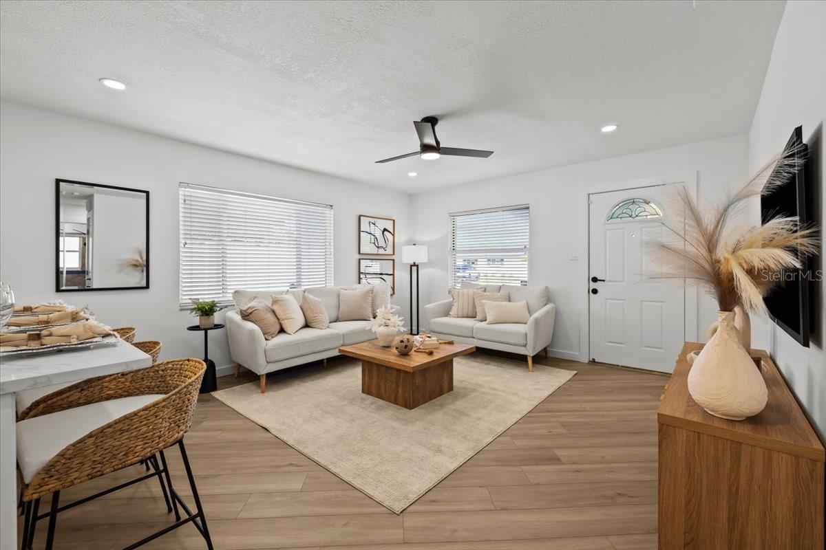 PINE HILLS - Residential