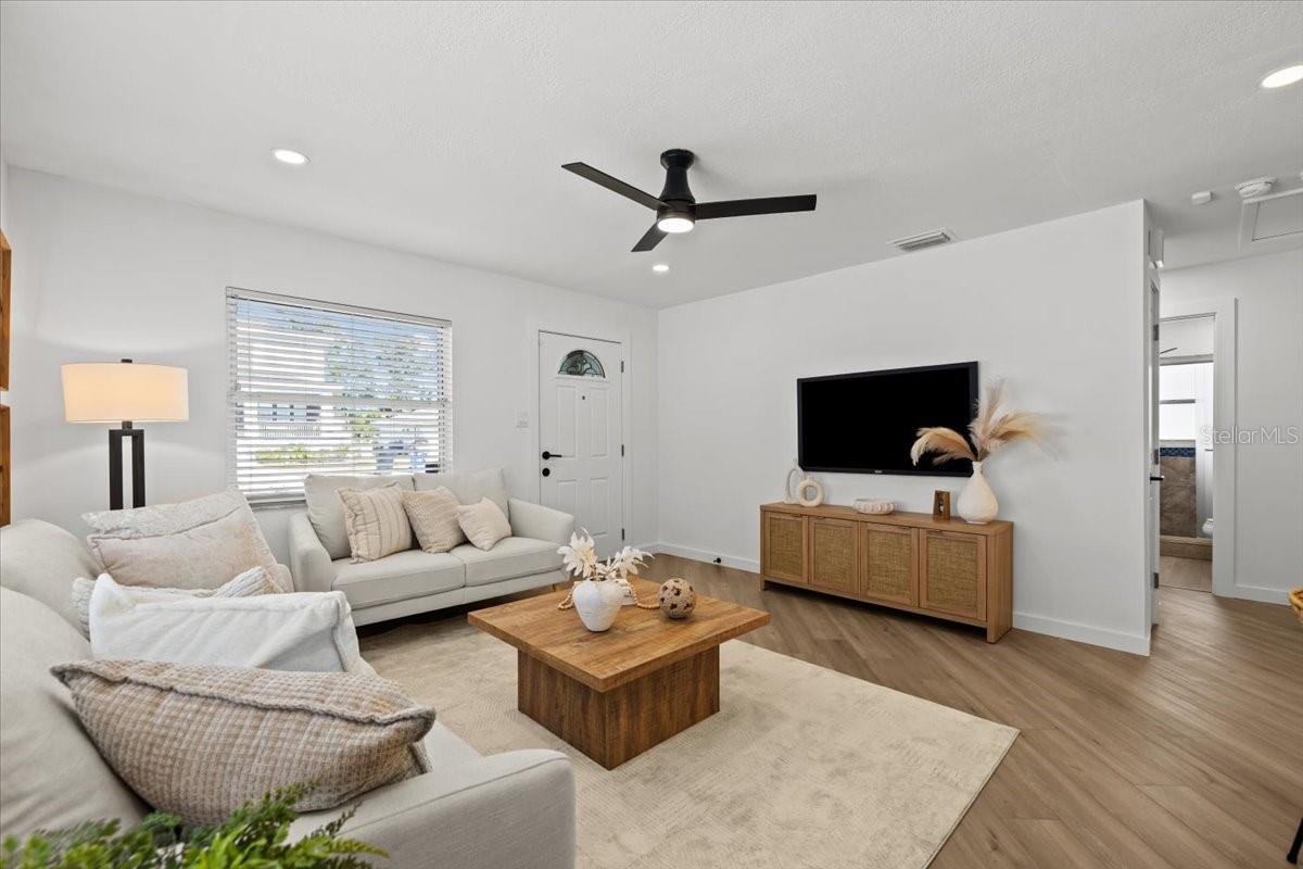 PINE HILLS - Residential