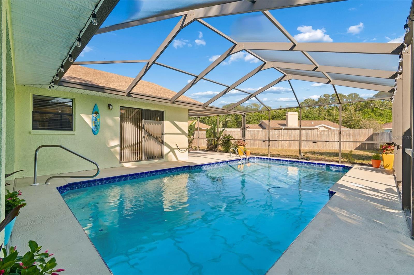 RIVER CROSSING - Residential