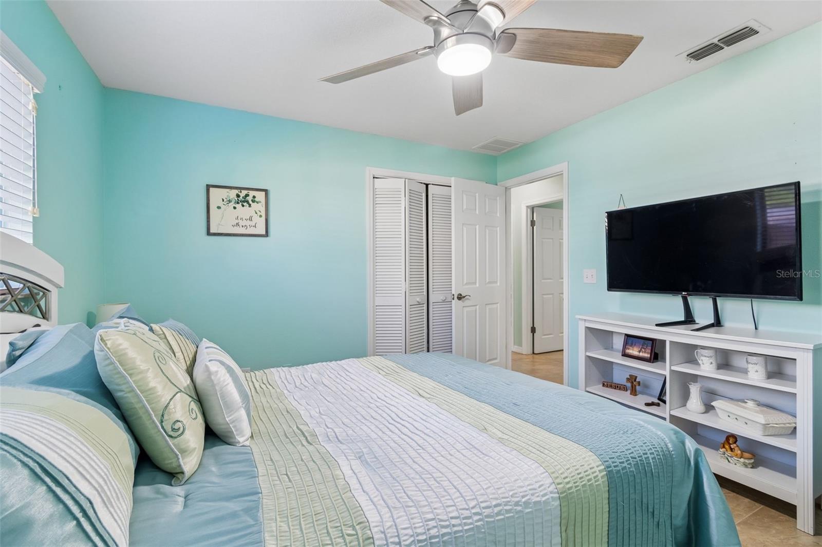 RIVER CROSSING - Residential