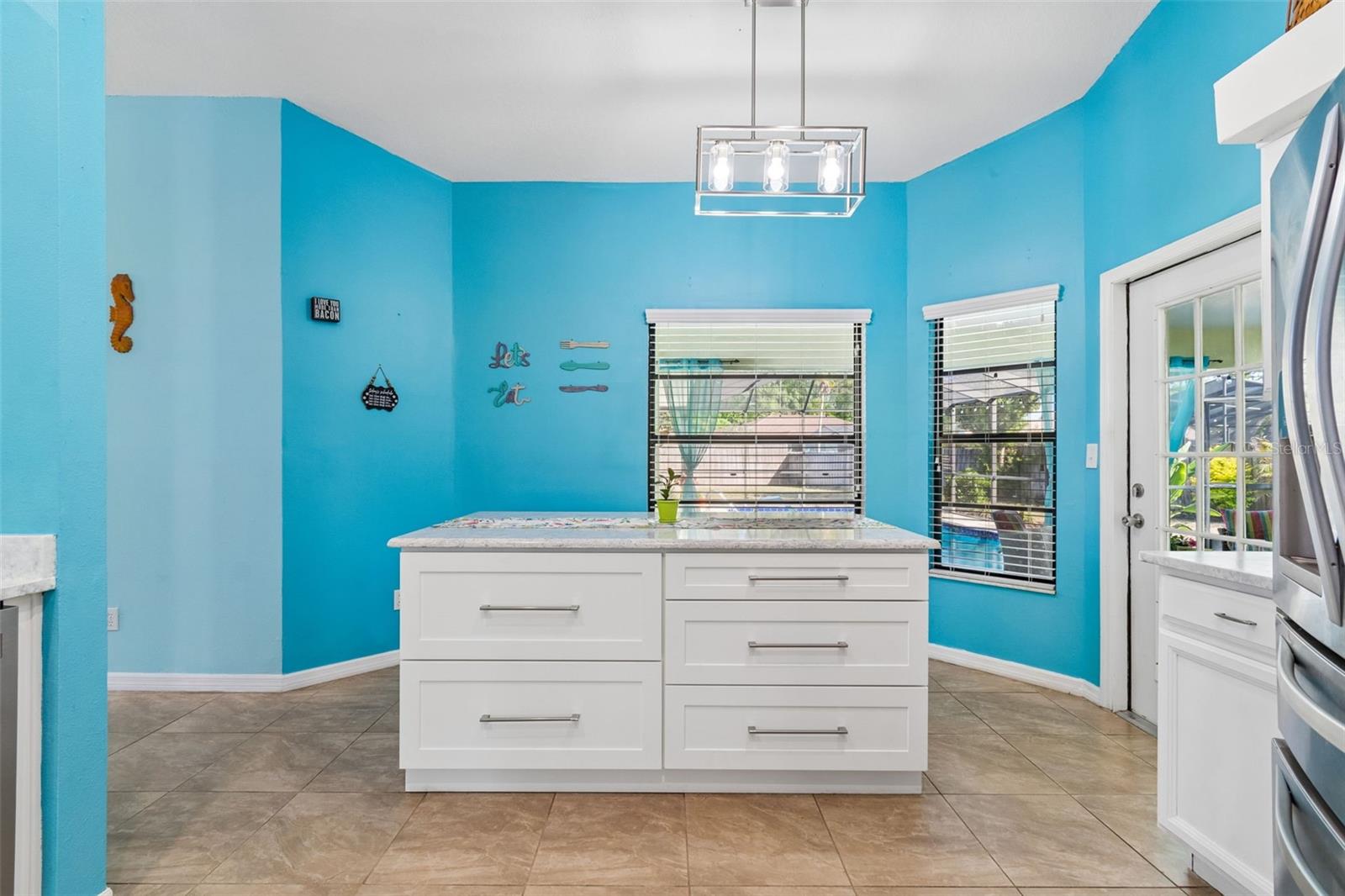 RIVER CROSSING - Residential