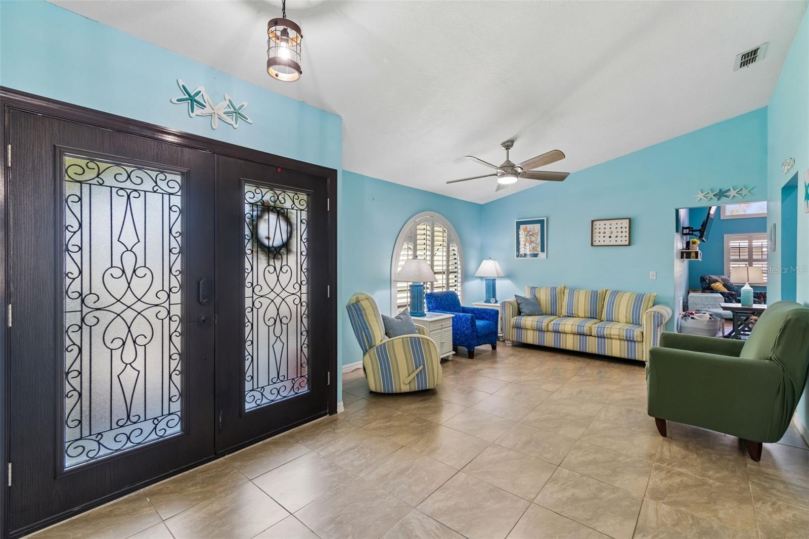 RIVER CROSSING - Residential