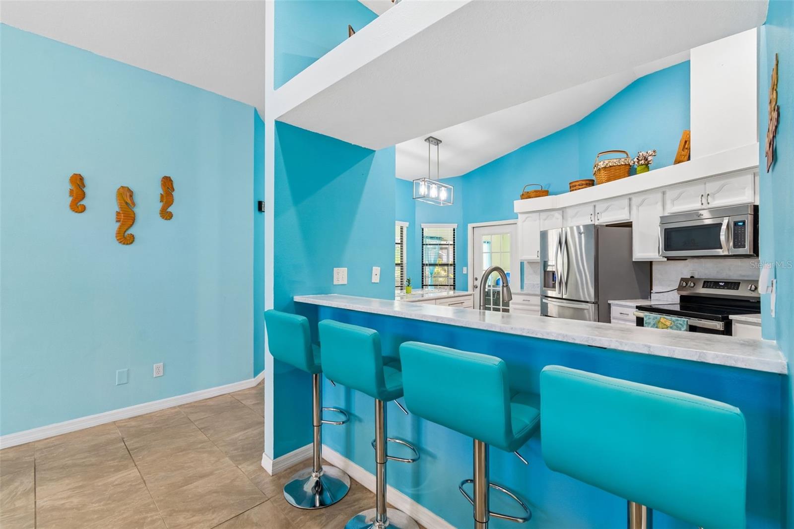 RIVER CROSSING - Residential