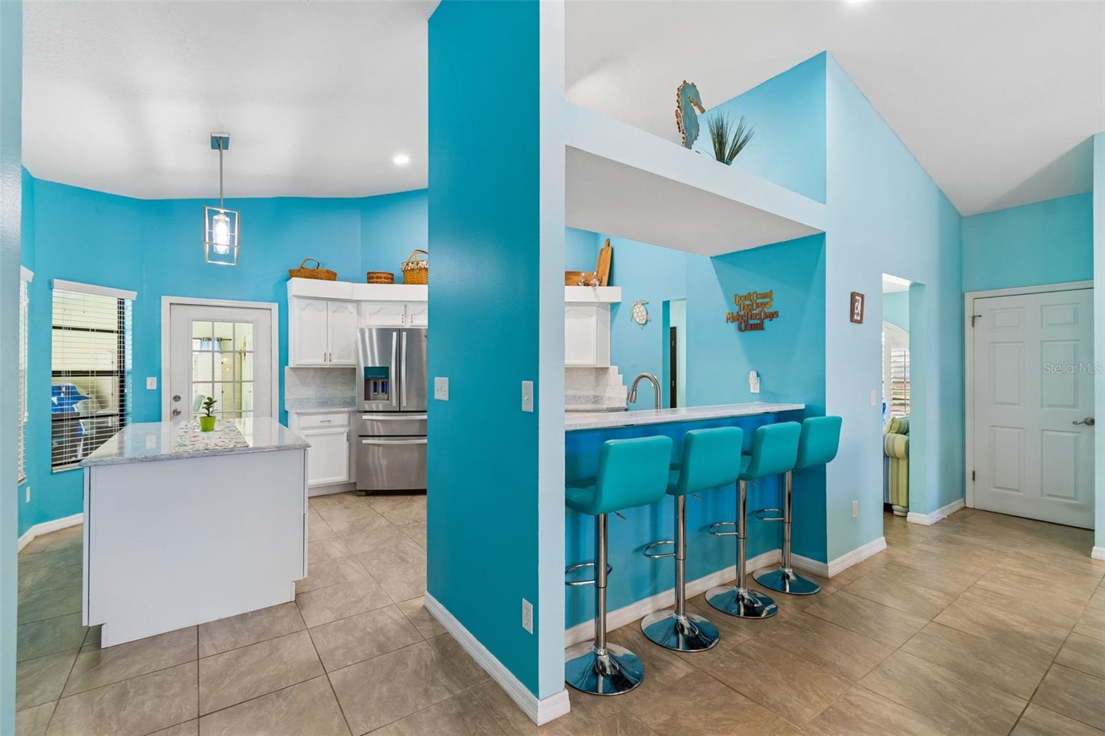 RIVER CROSSING - Residential