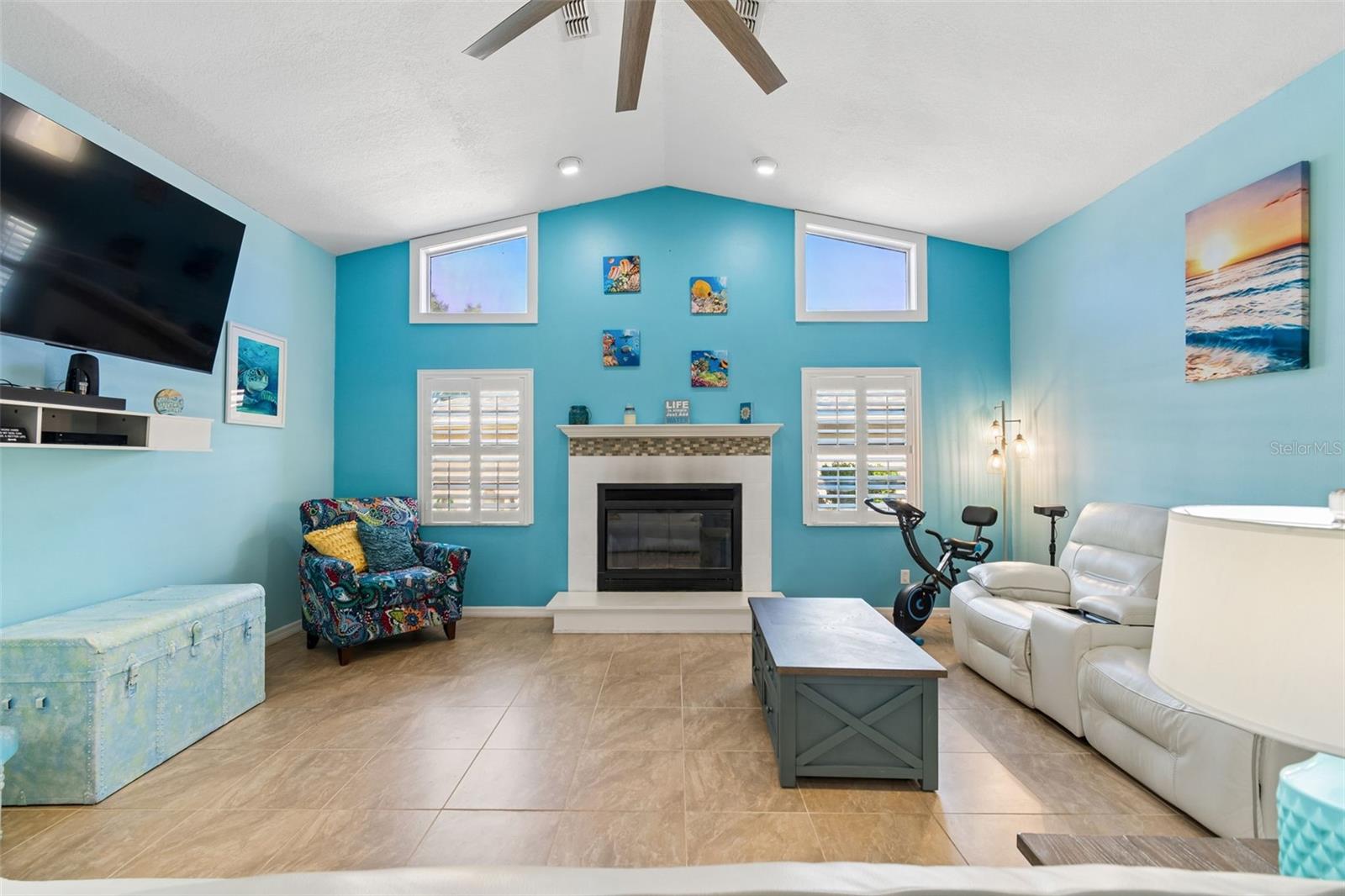 RIVER CROSSING - Residential