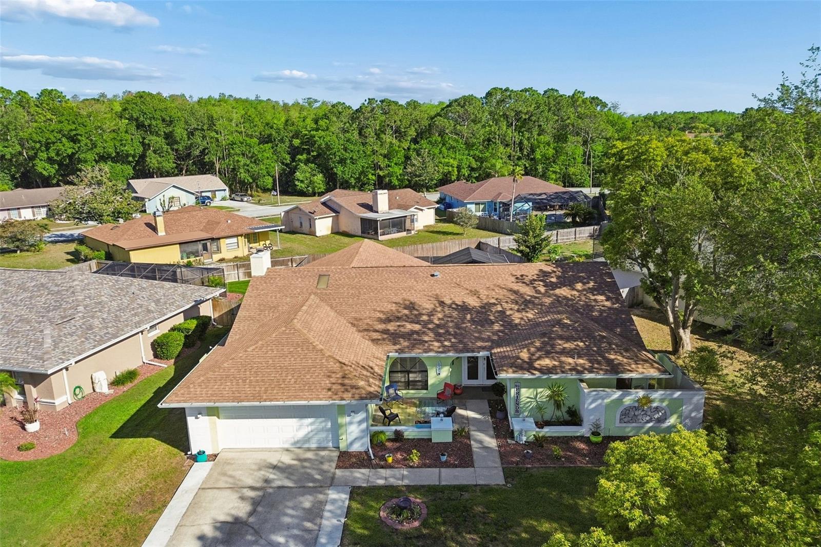 RIVER CROSSING - Residential