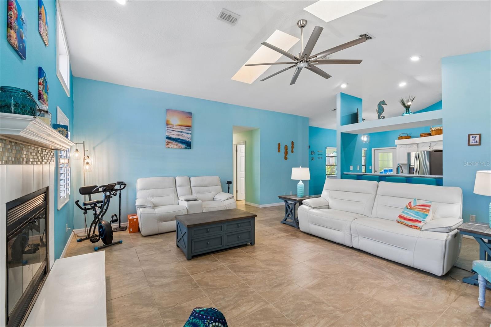 RIVER CROSSING - Residential