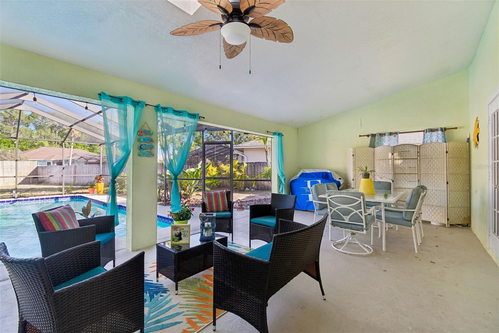 RIVER CROSSING - Residential