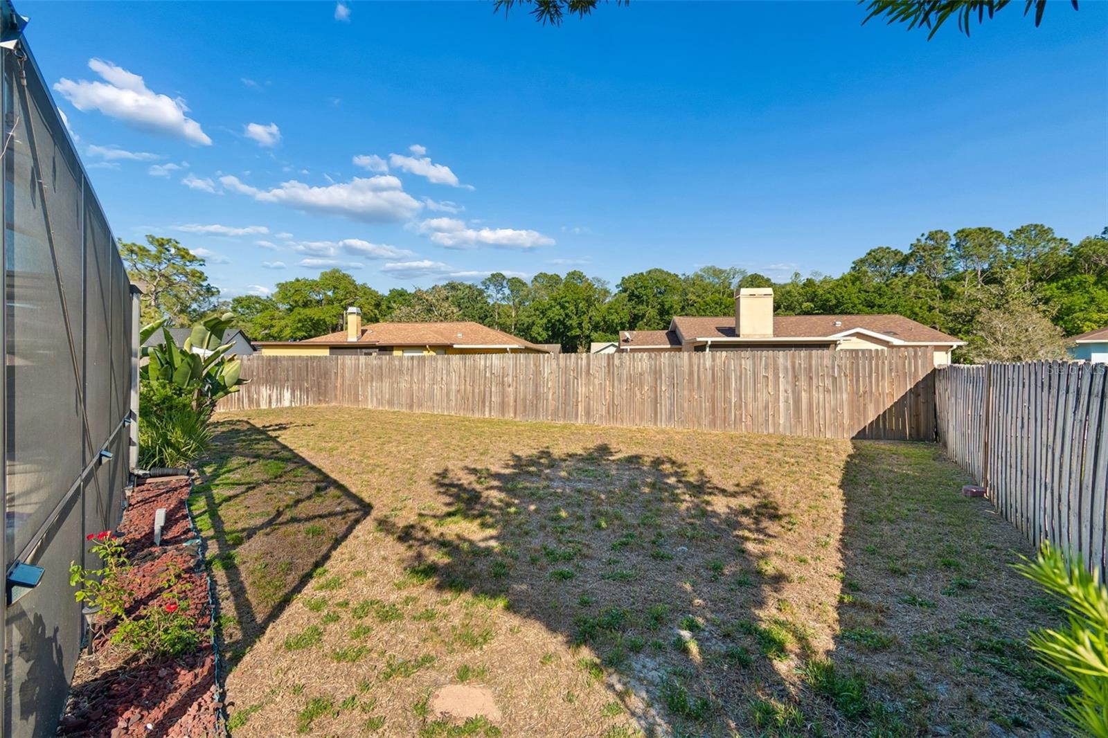 RIVER CROSSING - Residential